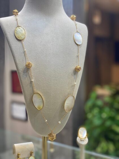 طقم البيضاوي